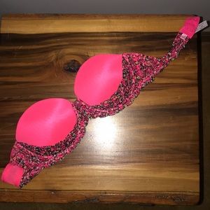 Victoria’s Secret bra